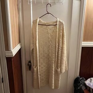 Women’s Long Cardigan with Pockets and Lace Detail on back Size Large